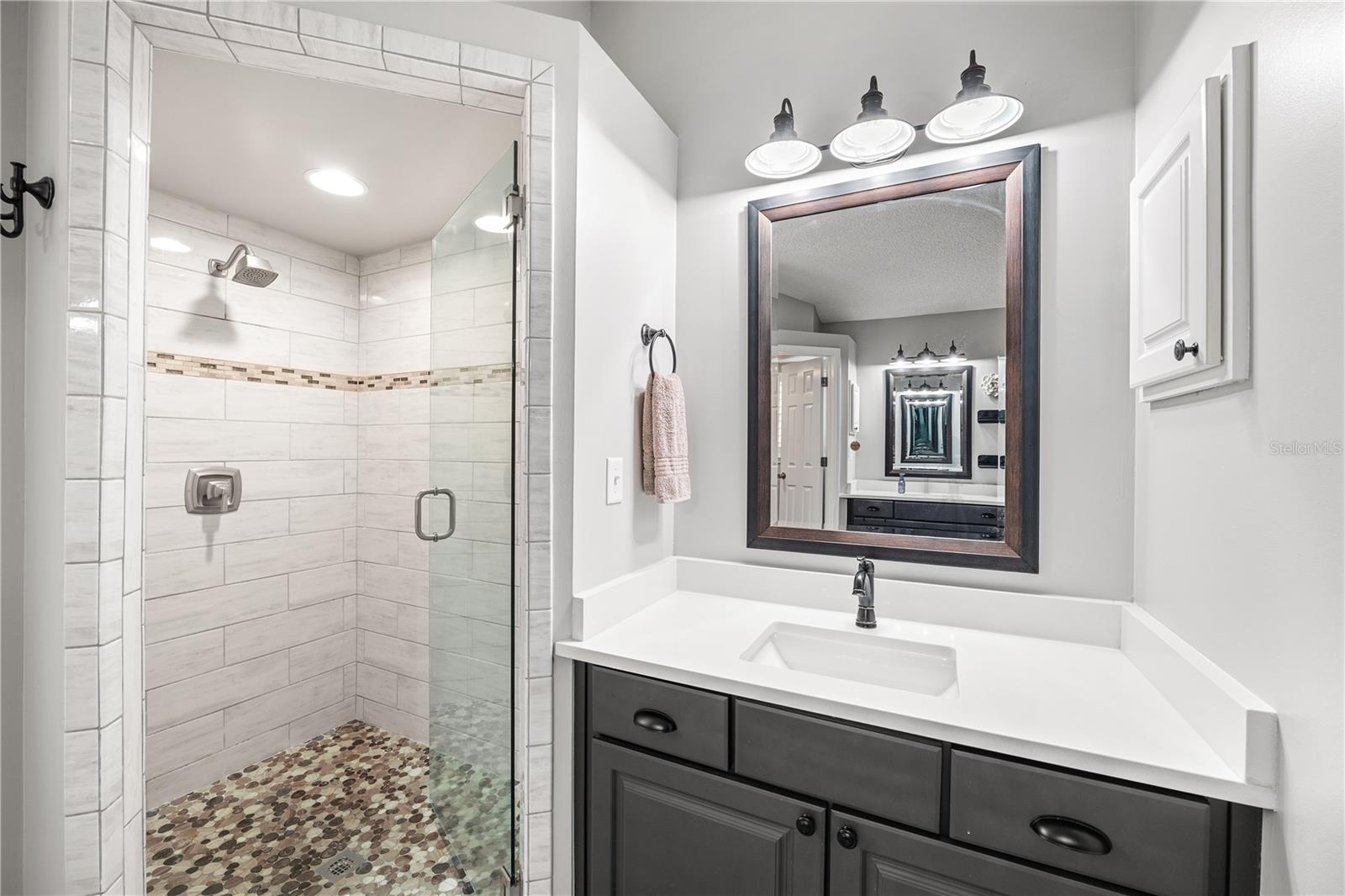 Image 21 of 50 For 2415 Moon Harbor Way