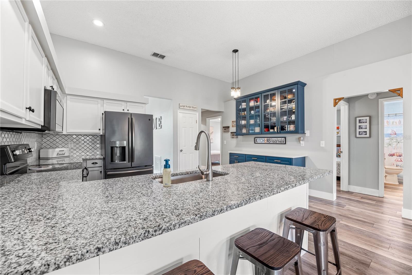 Image 26 of 50 For 2415 Moon Harbor Way