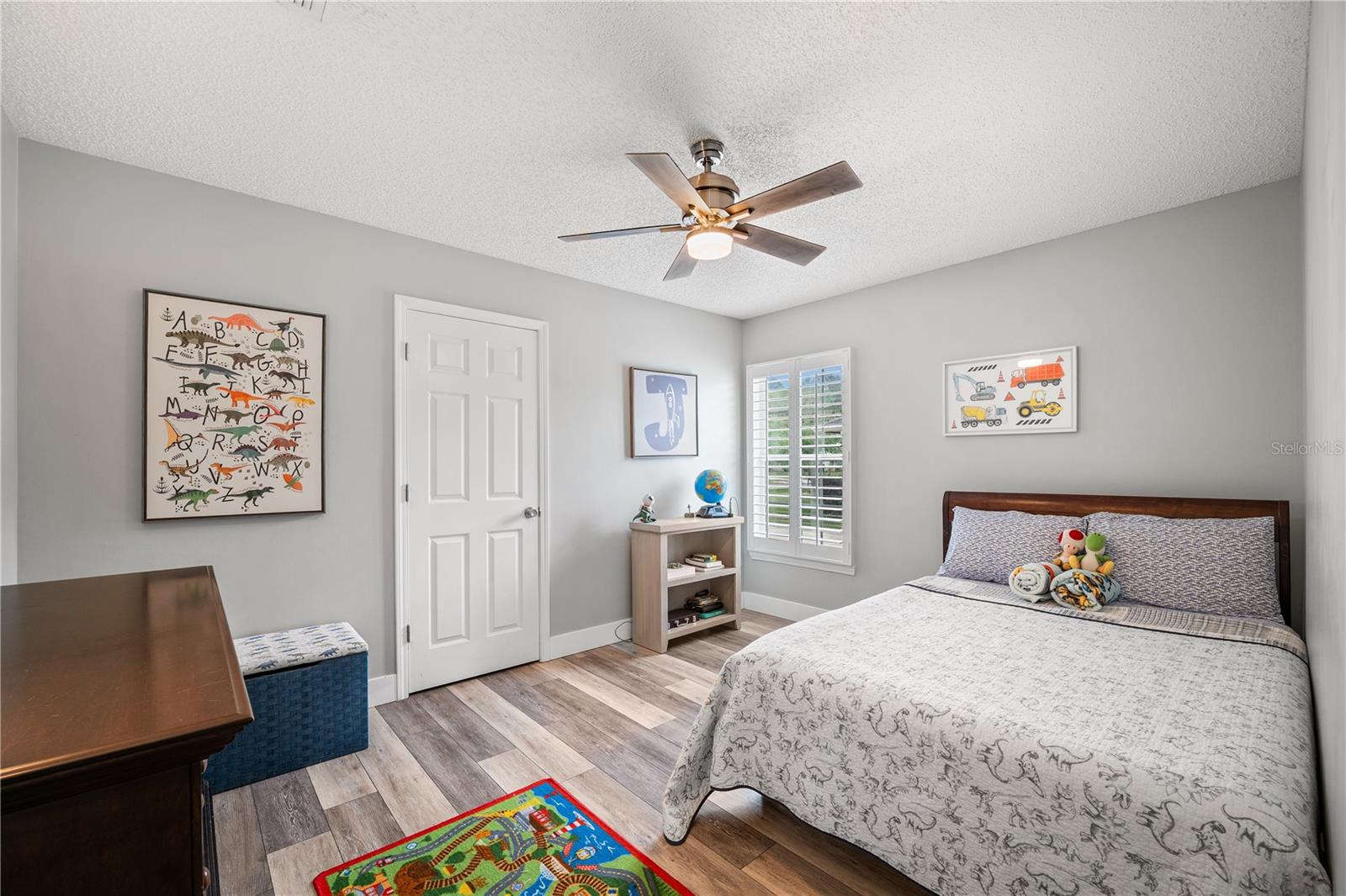 Image 33 of 50 For 2415 Moon Harbor Way