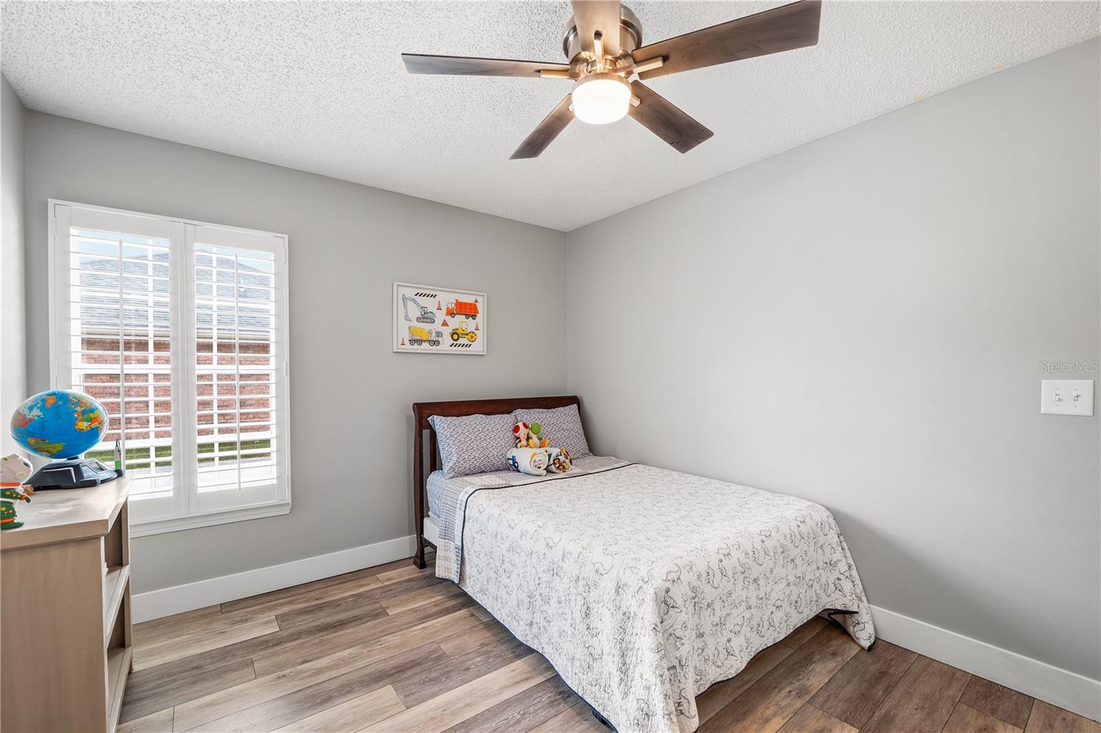 Image 34 of 50 For 2415 Moon Harbor Way