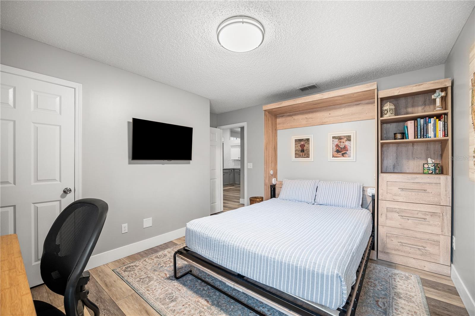 Image 37 of 50 For 2415 Moon Harbor Way