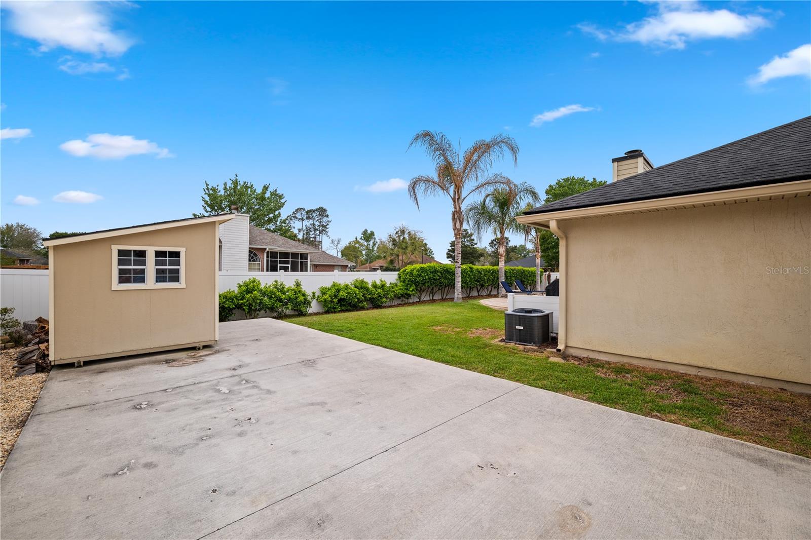 Image 49 of 50 For 2415 Moon Harbor Way