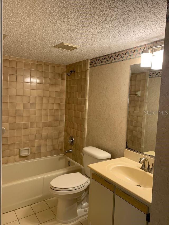 Image 6 of 7 For 275 Indigo Drive 105