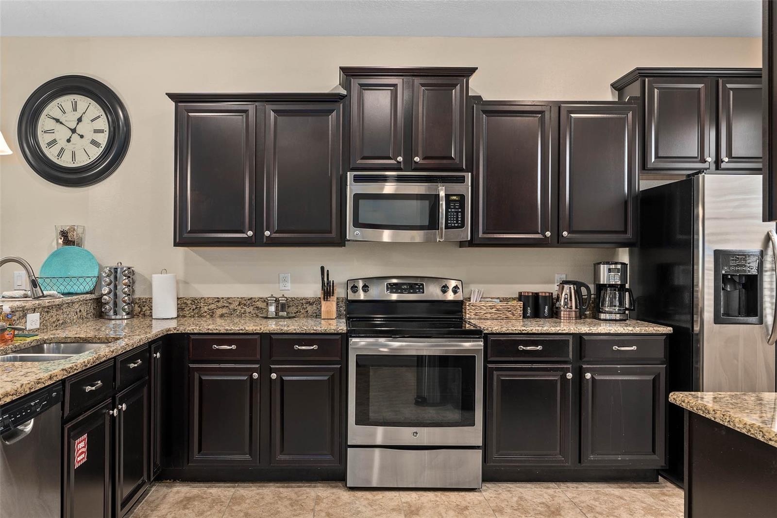 Image 10 of 60 For 1476 Moon Valley Drive