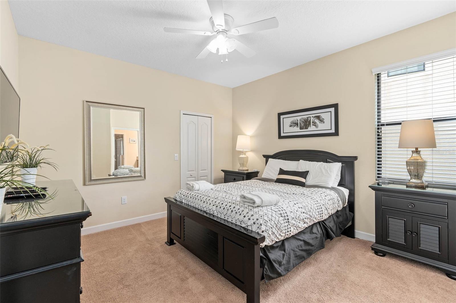 Image 15 of 60 For 1476 Moon Valley Drive