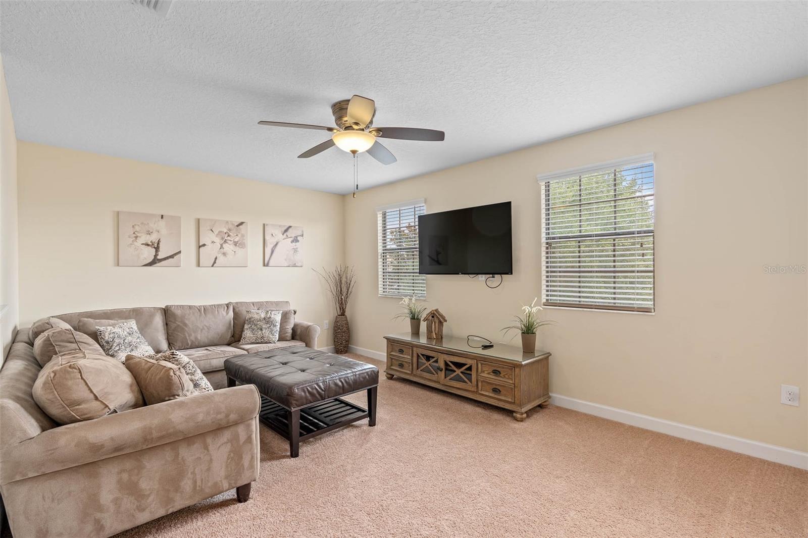 Image 21 of 60 For 1476 Moon Valley Drive