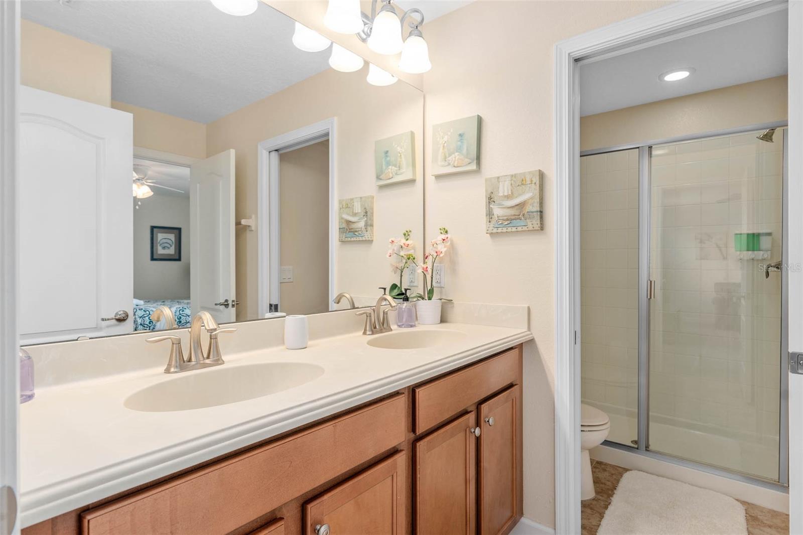 Image 23 of 60 For 1476 Moon Valley Drive