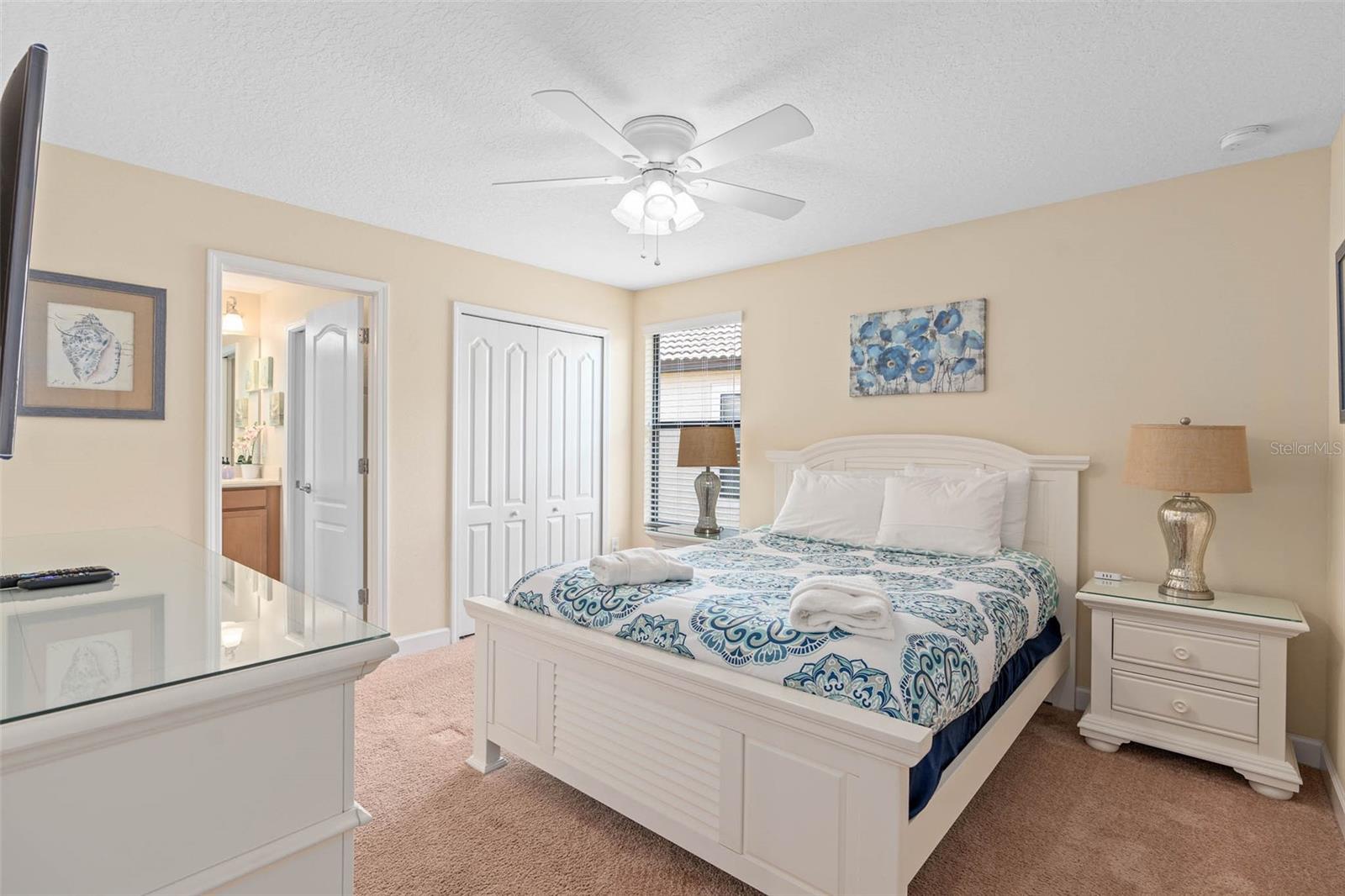 Image 25 of 60 For 1476 Moon Valley Drive