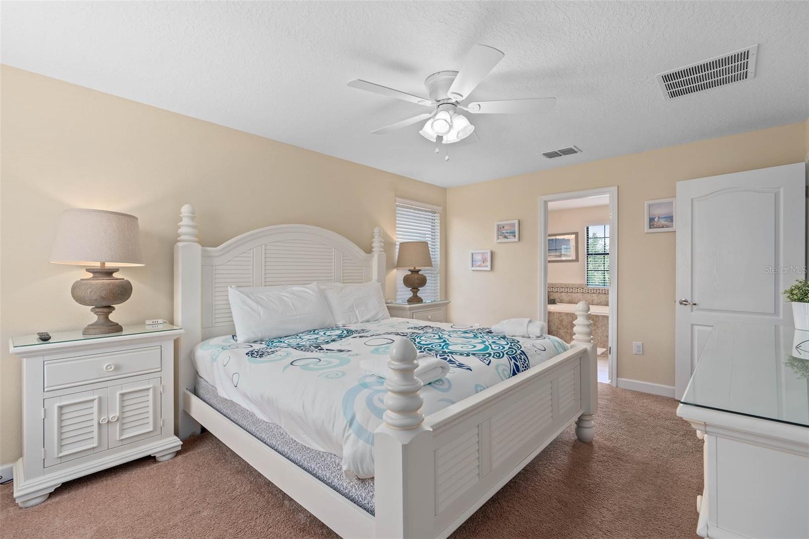 Image 27 of 60 For 1476 Moon Valley Drive