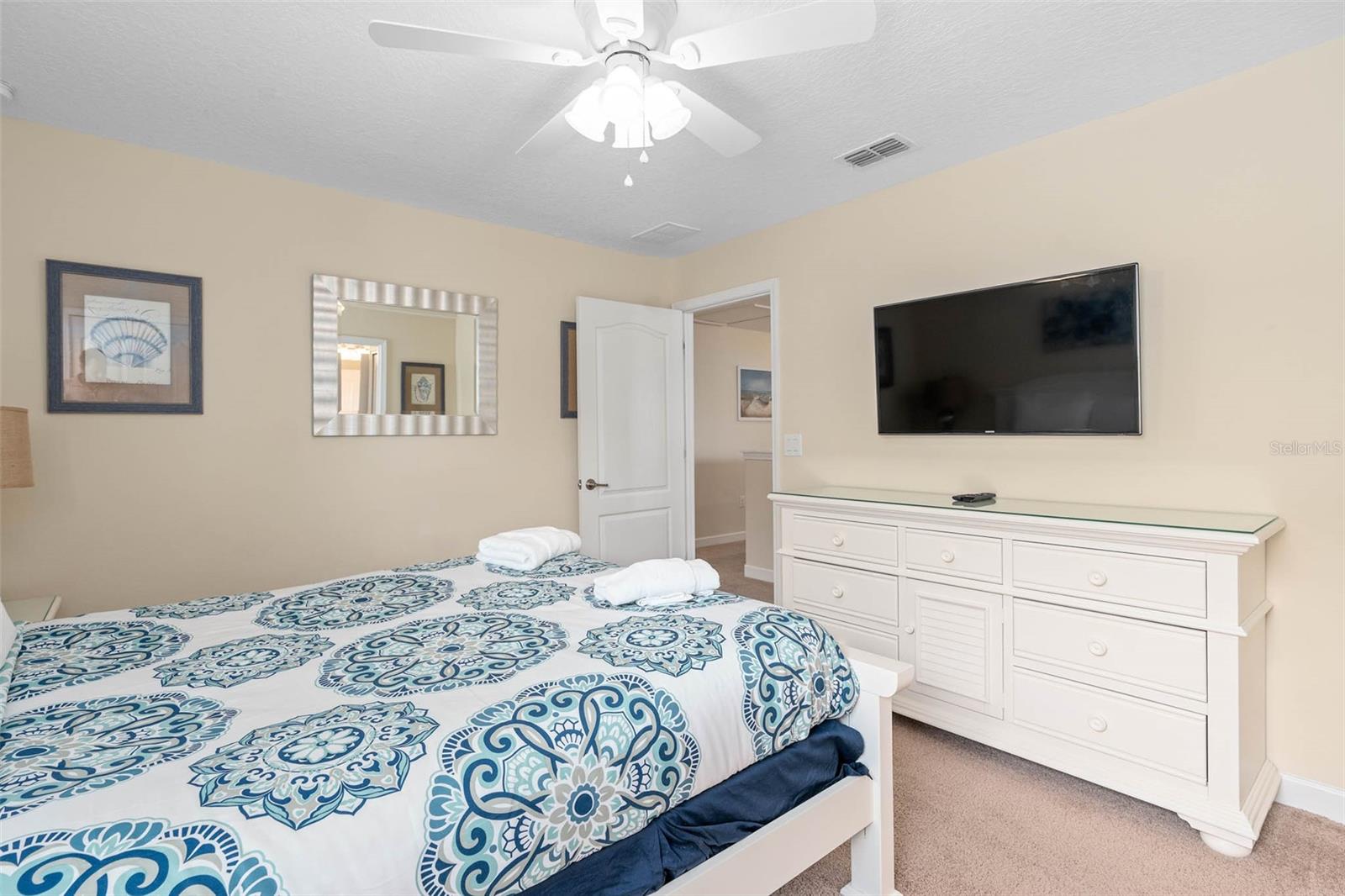 Image 28 of 60 For 1476 Moon Valley Drive