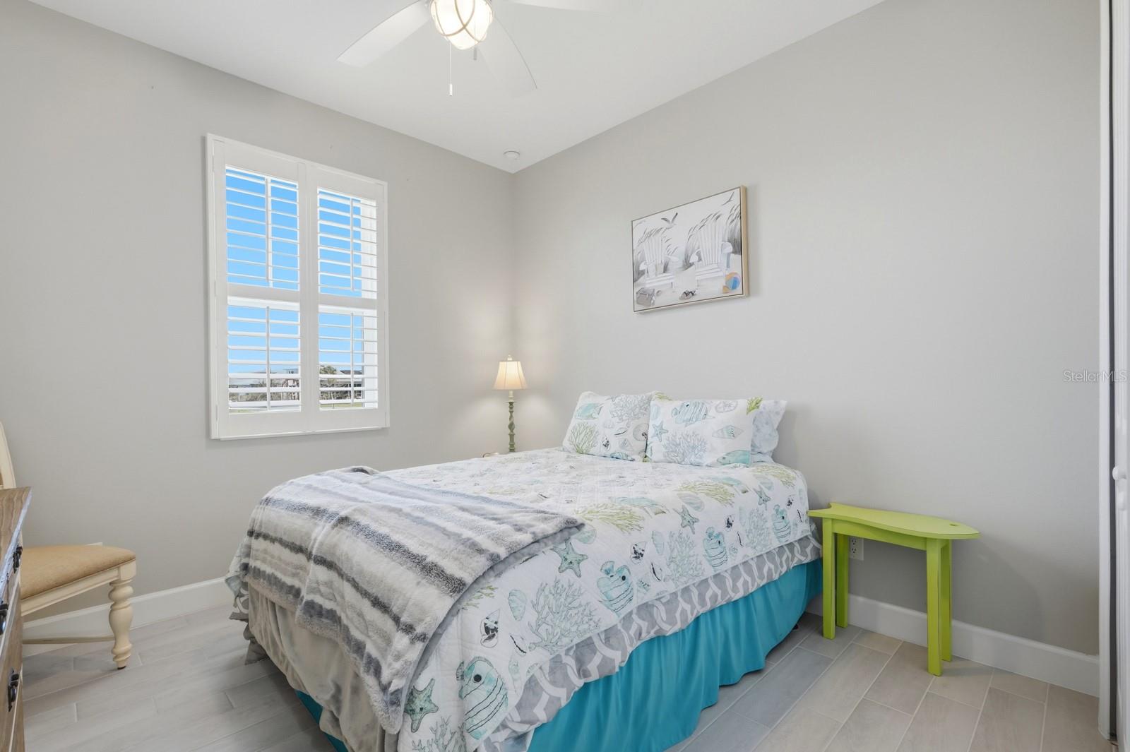 Image 18 of 36 For 896 Coral Reef Way