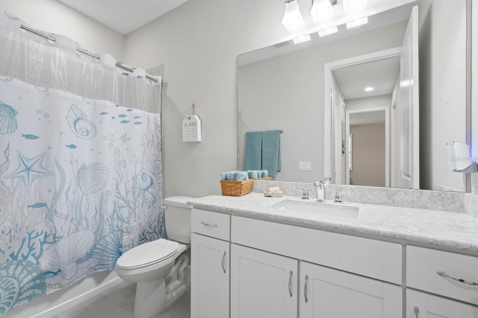 Image 19 of 36 For 896 Coral Reef Way