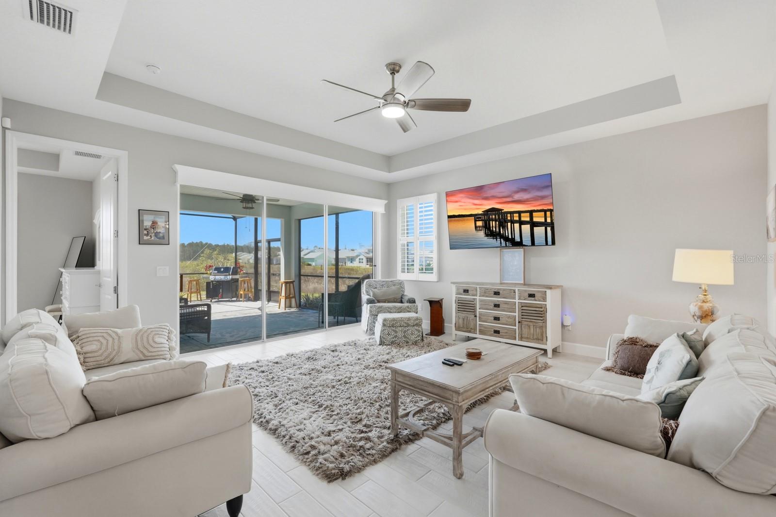 Image 5 of 36 For 896 Coral Reef Way