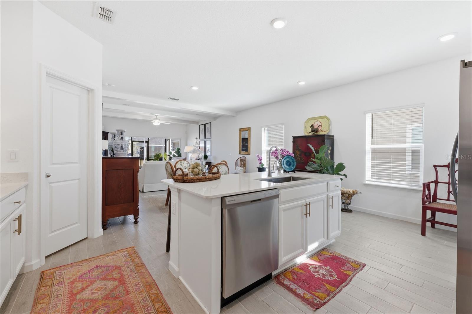 Image 10 of 51 For 131 Beauclair Boulevard