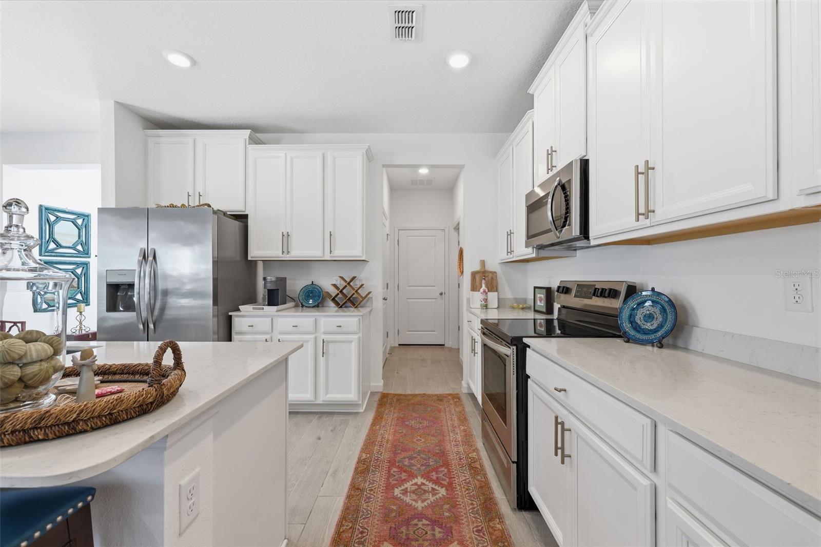 Image 11 of 51 For 131 Beauclair Boulevard