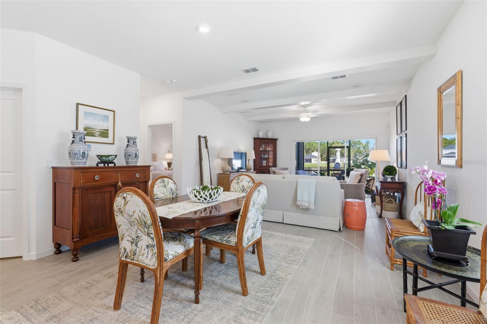 Image 14 of 51 For 131 Beauclair Boulevard