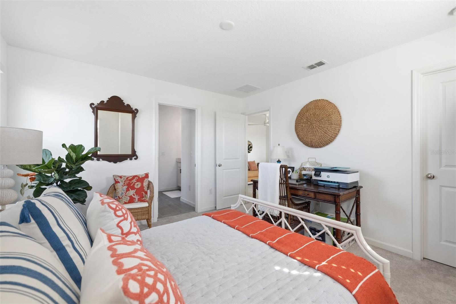 Image 30 of 51 For 131 Beauclair Boulevard