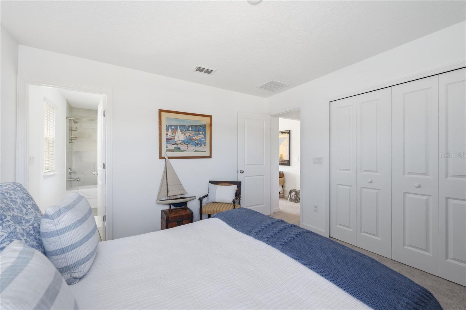 Image 36 of 51 For 131 Beauclair Boulevard