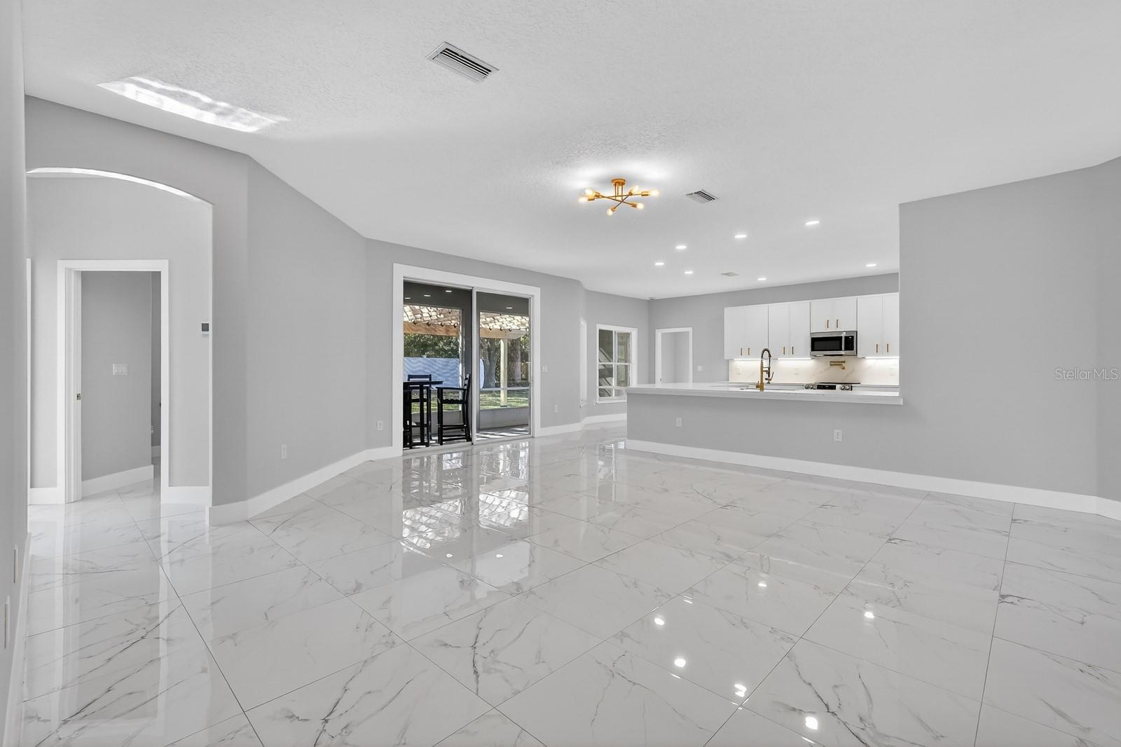 Image 7 of 59 For 8 Barkley Lane