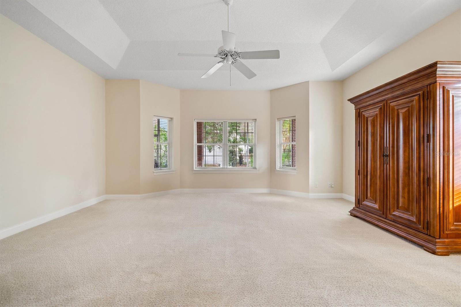 Image 22 of 63 For 125 Island Hammock Way