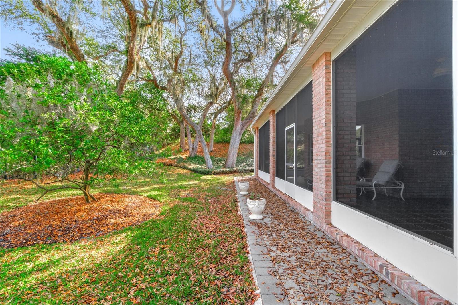 Image 43 of 63 For 125 Island Hammock Way