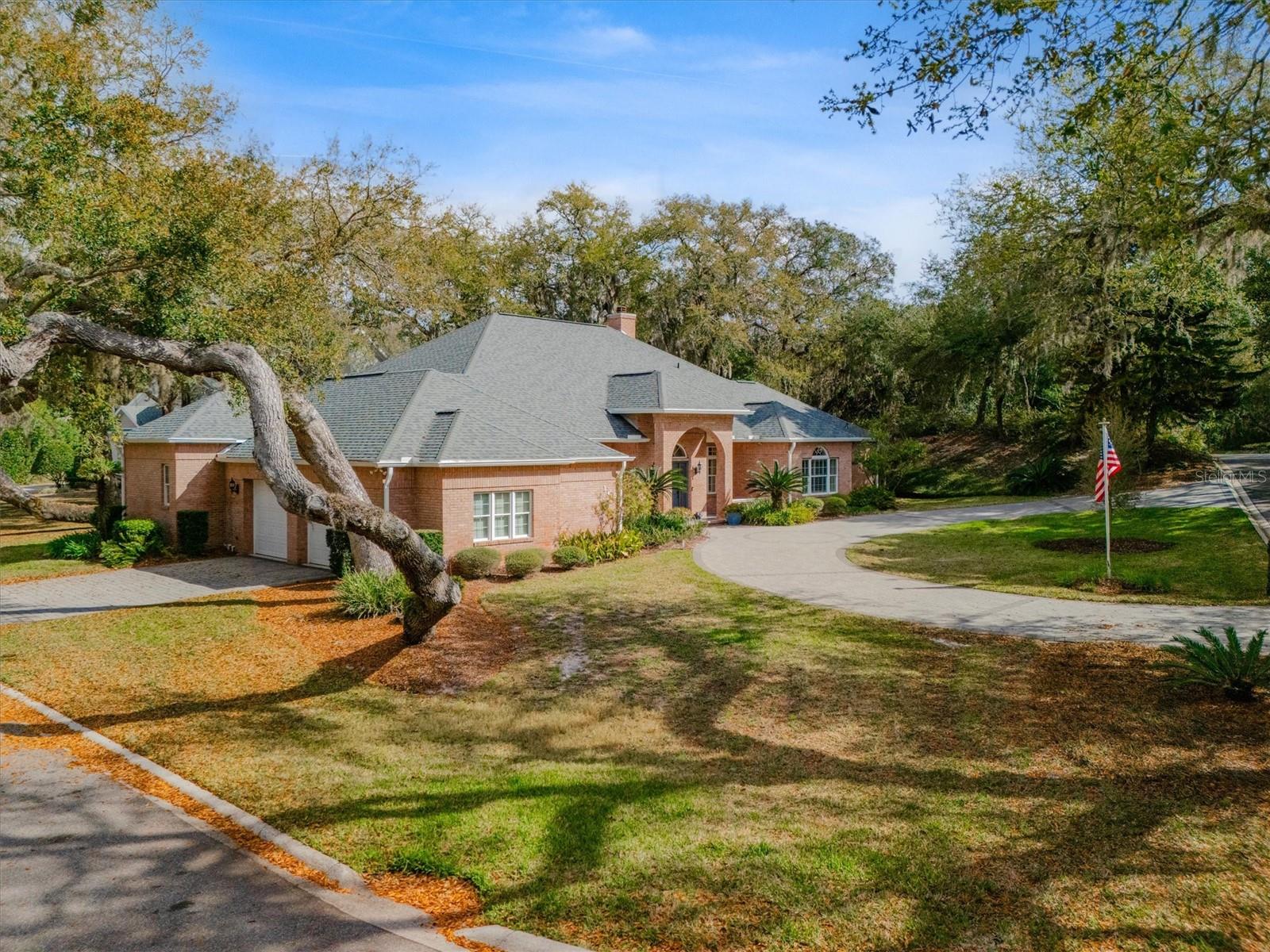 Image 48 of 63 For 125 Island Hammock Way