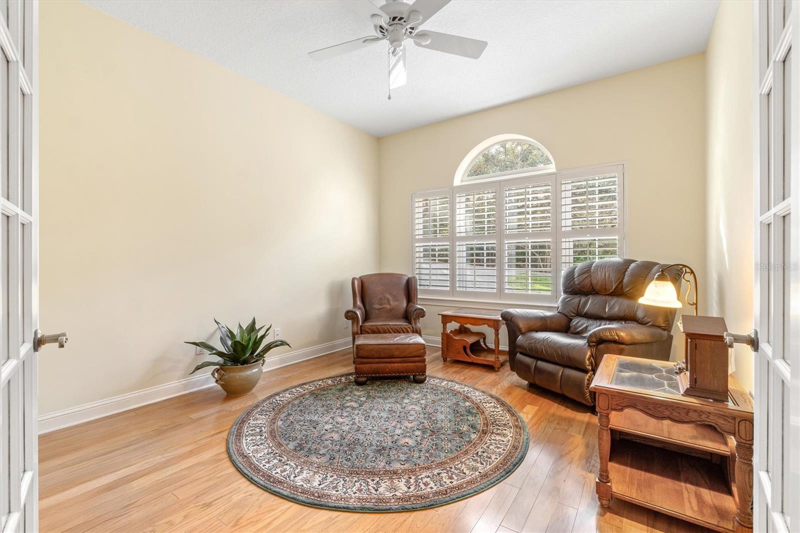 Image 8 of 63 For 125 Island Hammock Way