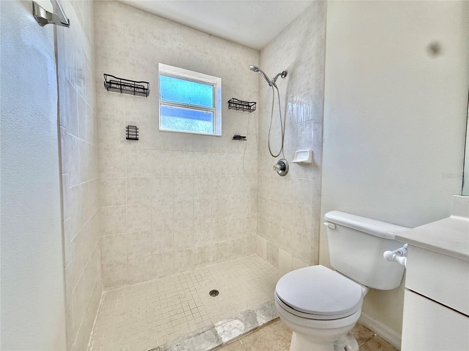 Image 29 of 80 For 3 Prosperity Lane A-b