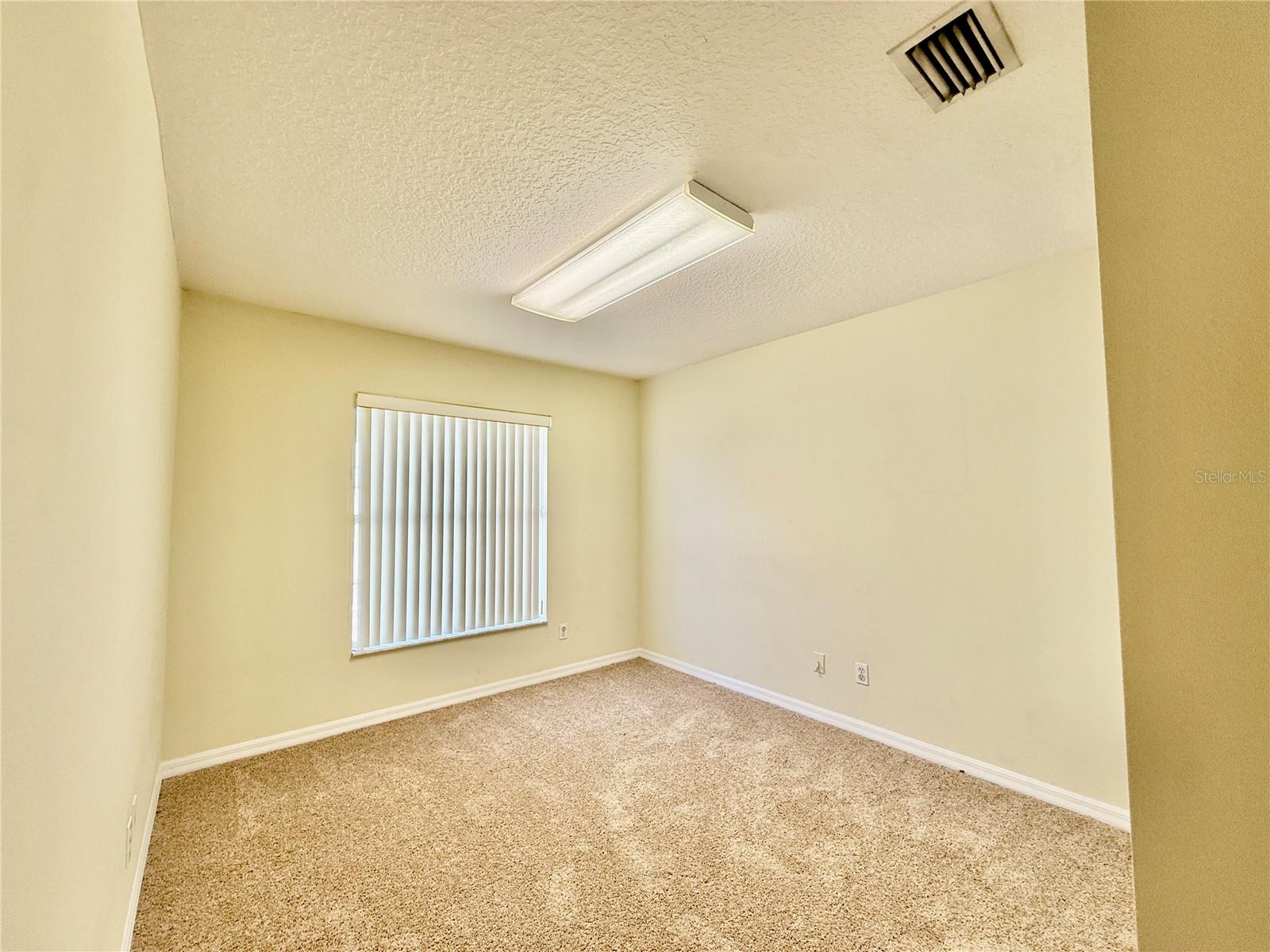 Image 33 of 80 For 3 Prosperity Lane A-b