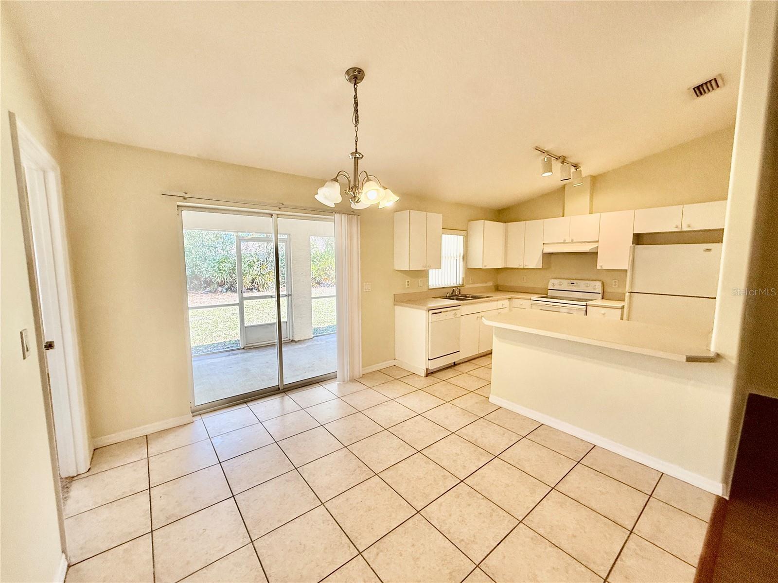 Image 47 of 80 For 3 Prosperity Lane A-b