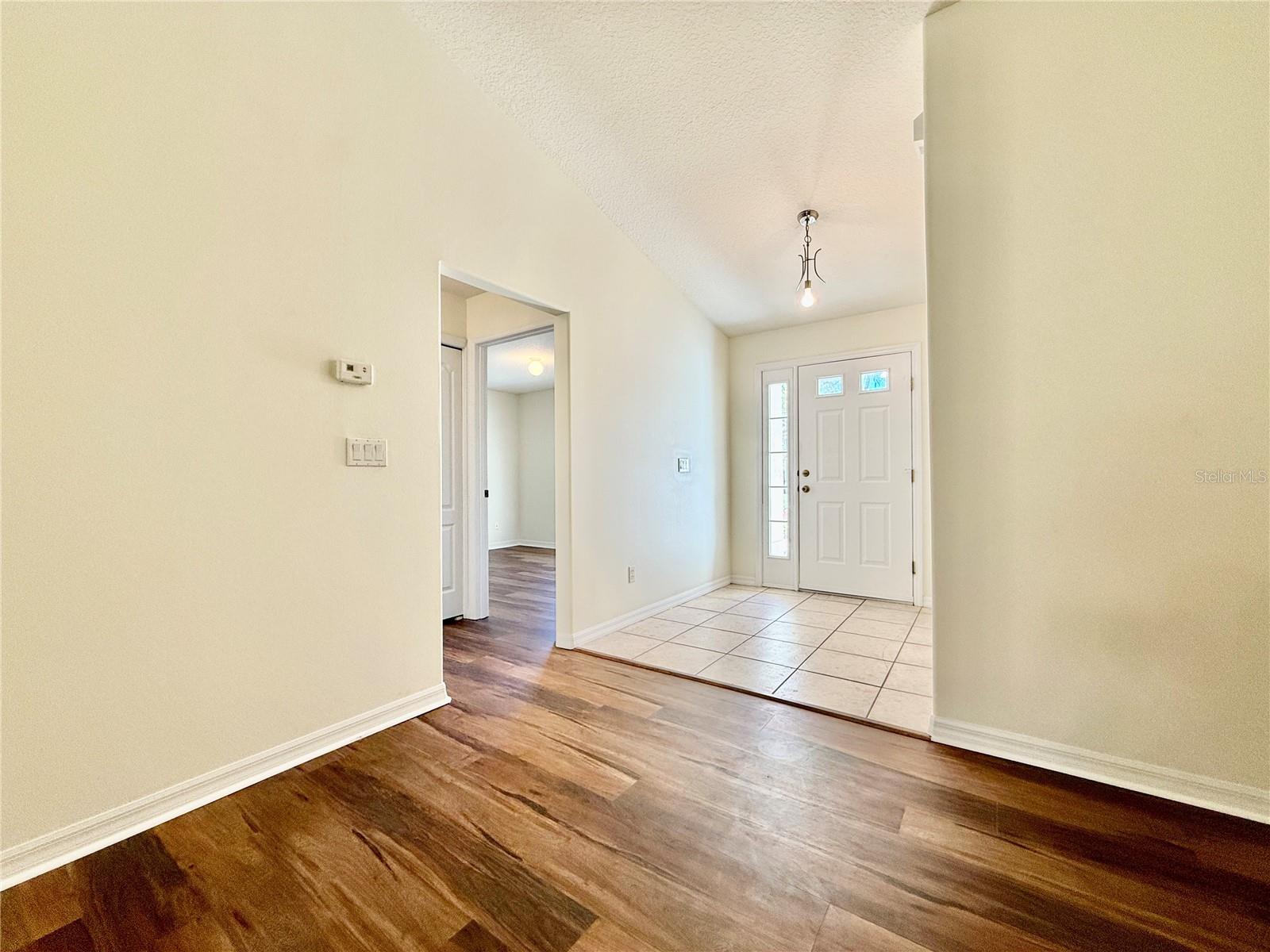 Image 5 of 80 For 3 Prosperity Lane A-b