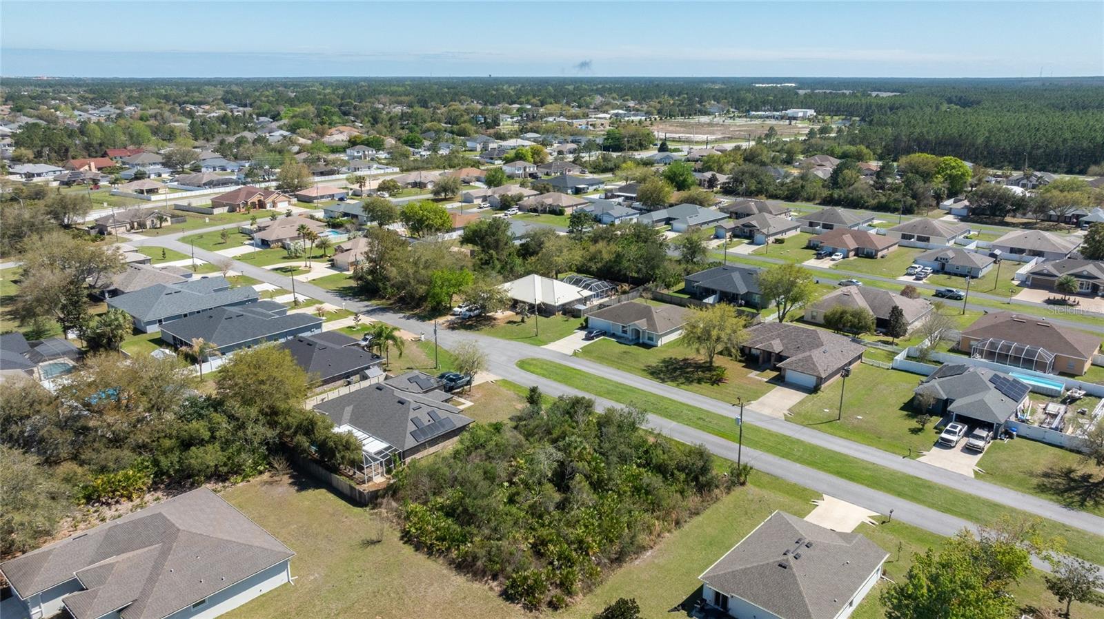 Image 3 of 10 For 47 Louisiana Dr