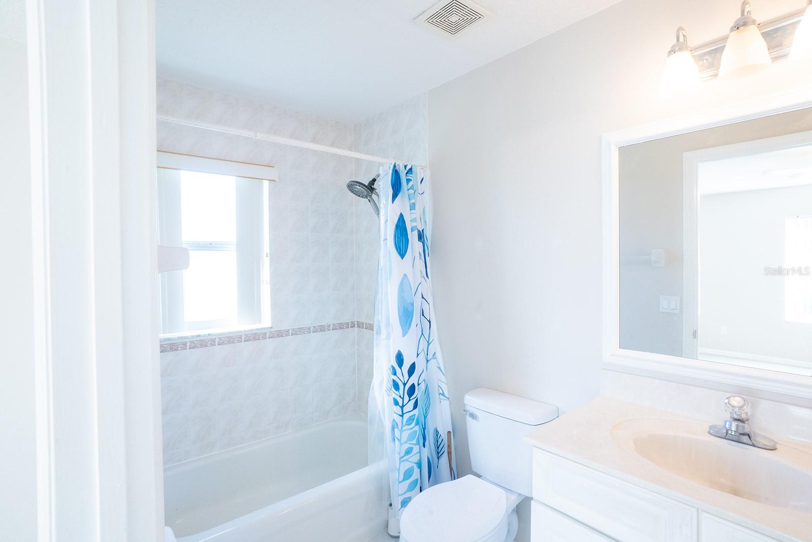 Image 17 of 23 For 13 Buttonwood Lane B