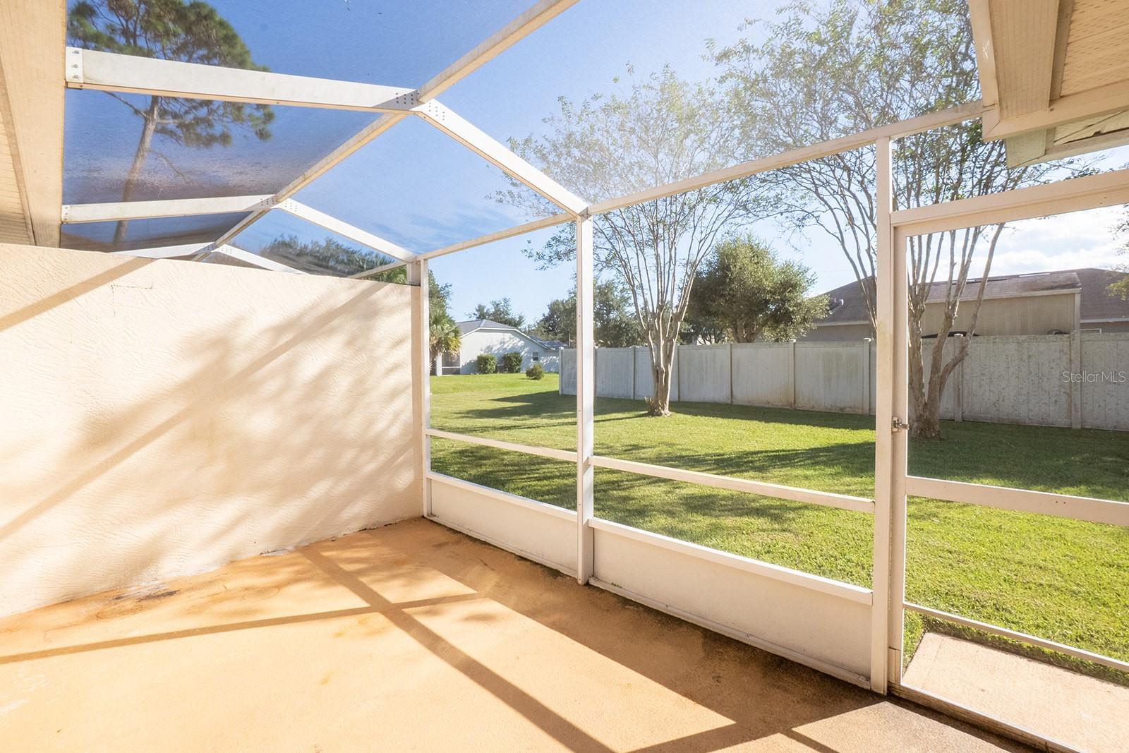 Image 18 of 23 For 13 Buttonwood Lane B