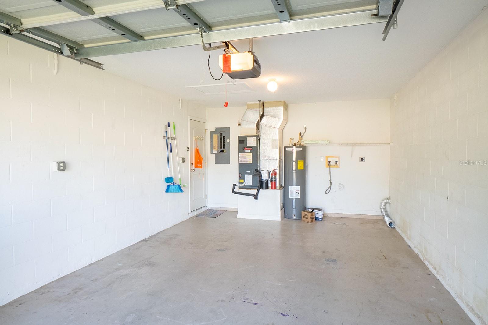 Image 21 of 23 For 13 Buttonwood Lane B