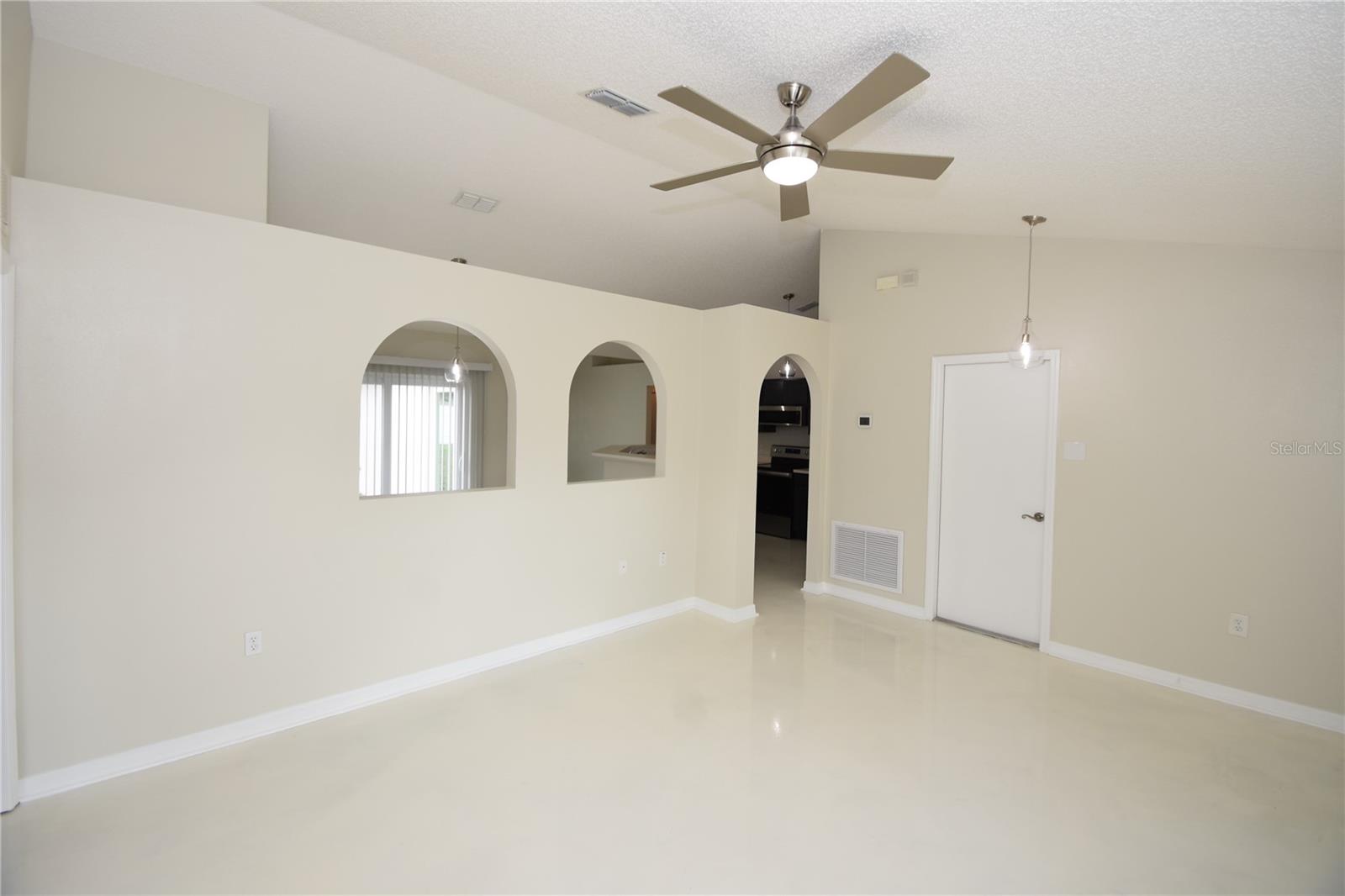 Image 6 of 30 For 31 Slumber Path