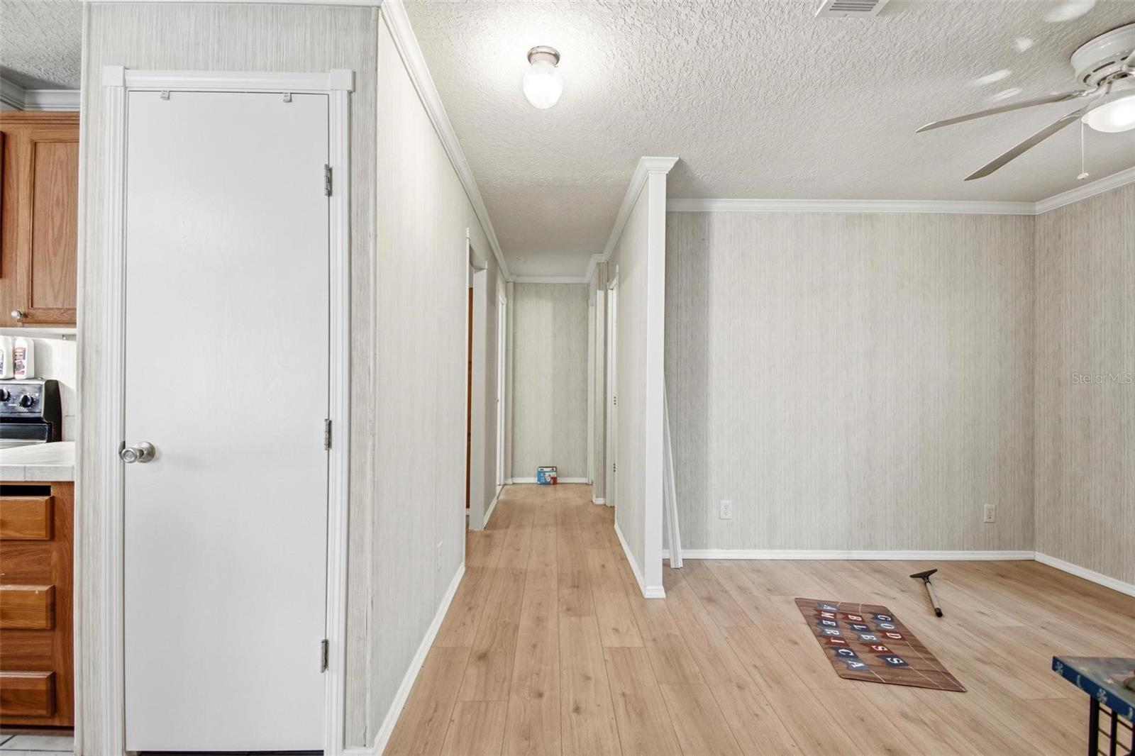 Image 28 of 55 For 2094 Elder Street