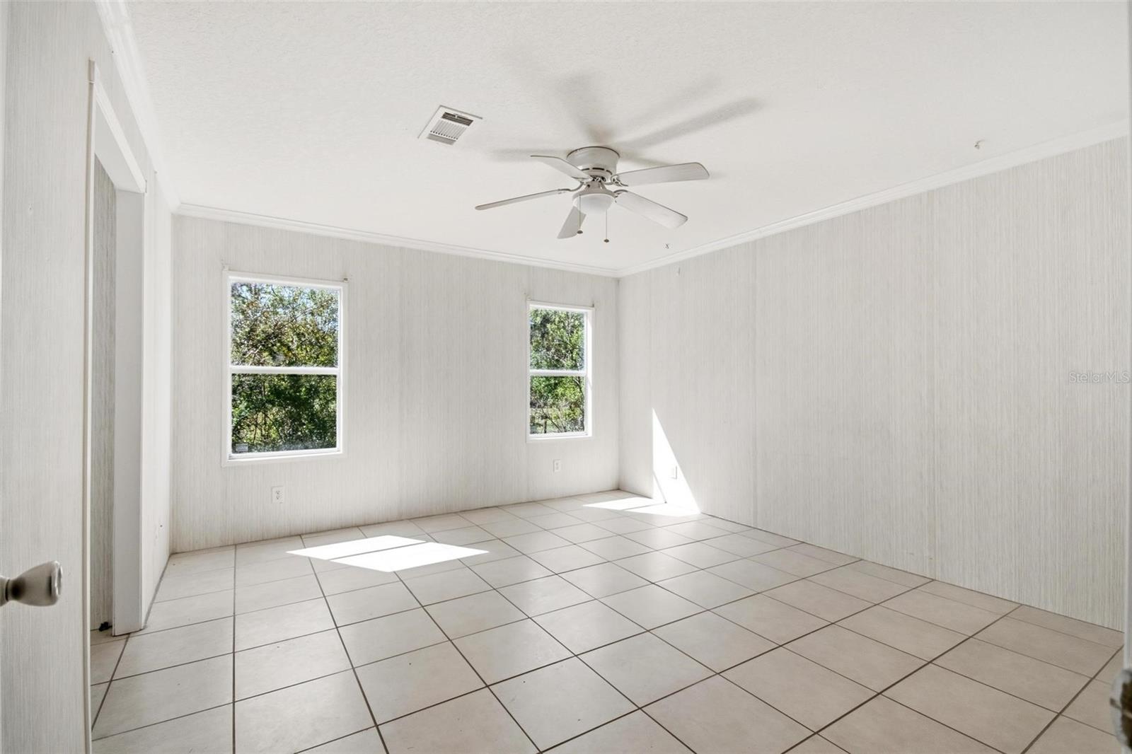 Image 36 of 55 For 2094 Elder Street