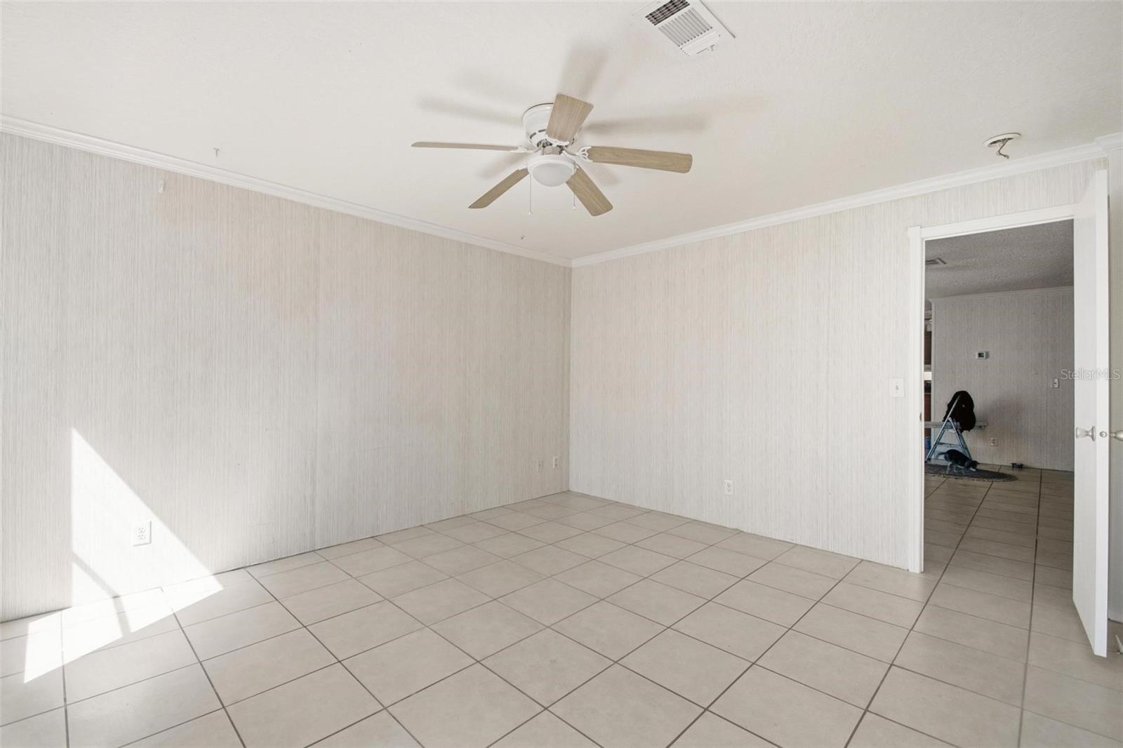 Image 37 of 55 For 2094 Elder Street