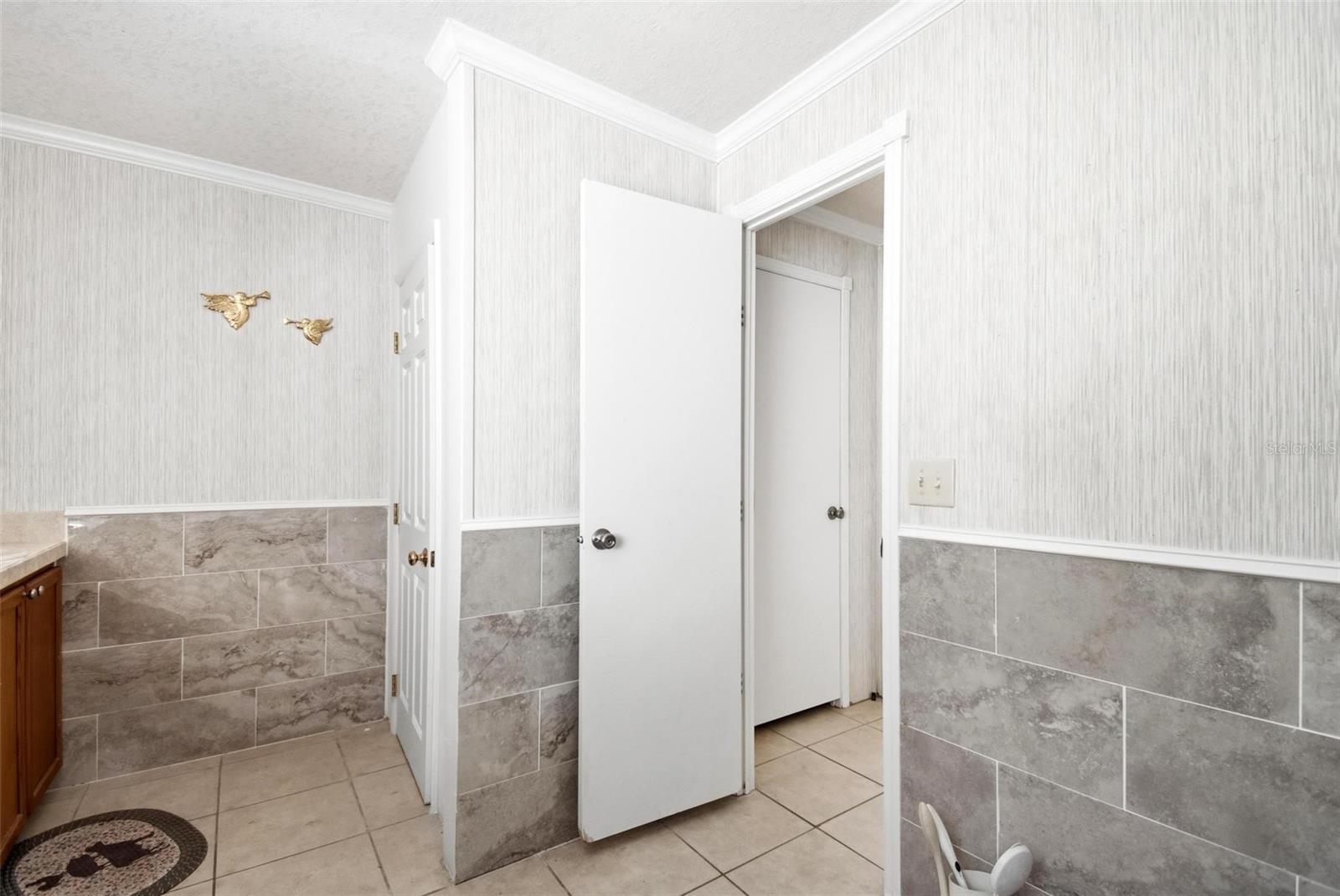 Image 40 of 55 For 2094 Elder Street