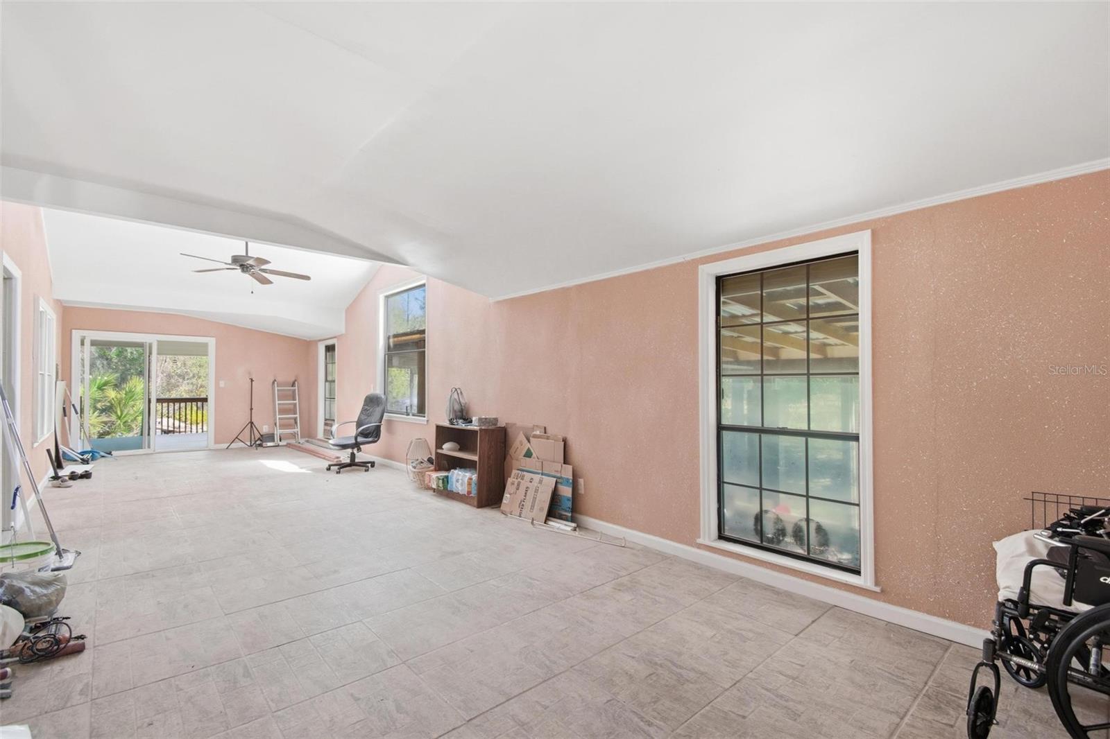 Image 8 of 55 For 2094 Elder Street