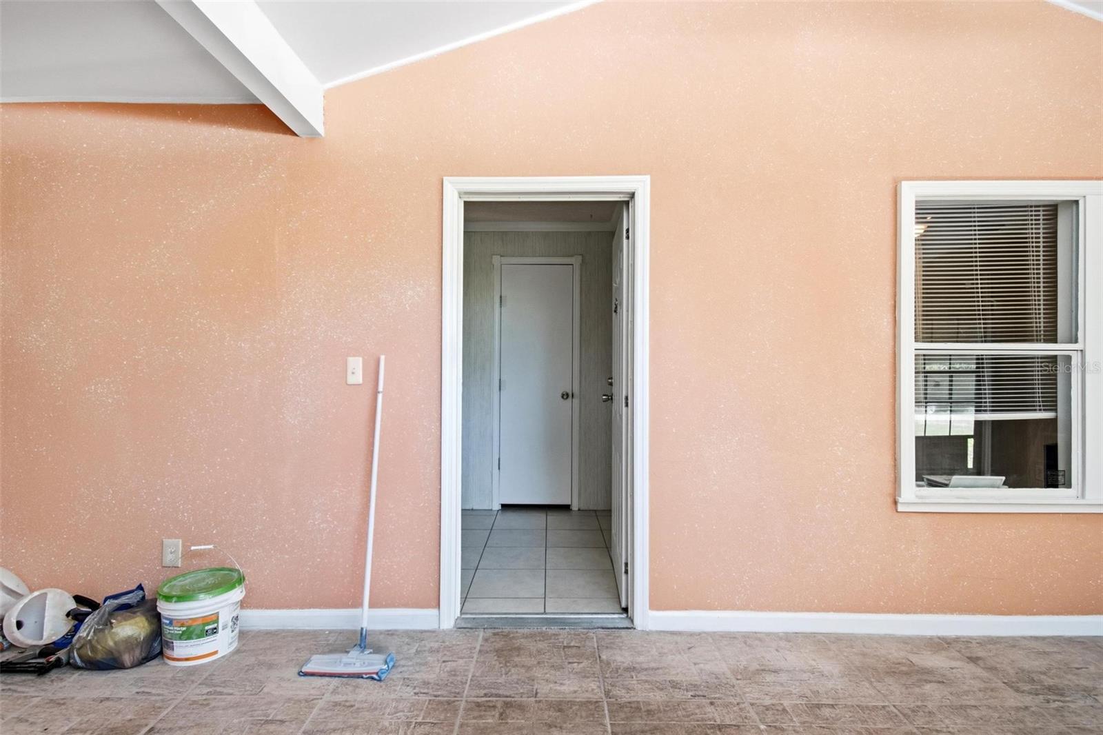 Image 9 of 55 For 2094 Elder Street