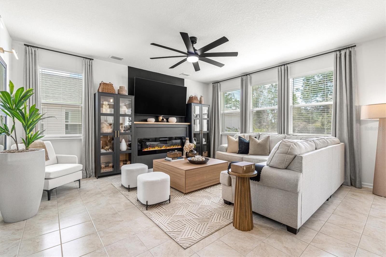 Image 5 of 64 For 13 Willow Street