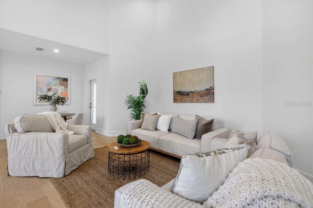 Image 44 of 94 For 6 Riviera Place