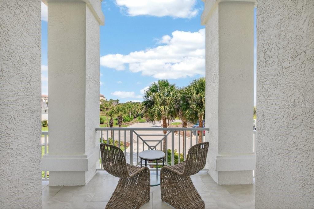 Image 53 of 94 For 6 Riviera Place