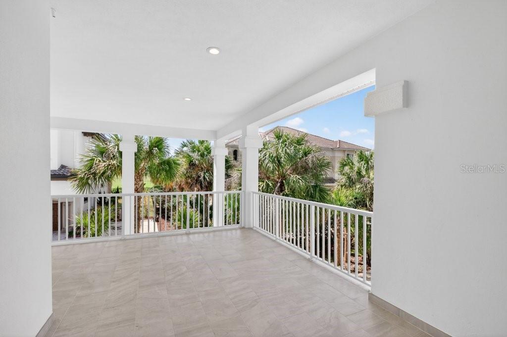 Image 57 of 94 For 6 Riviera Place