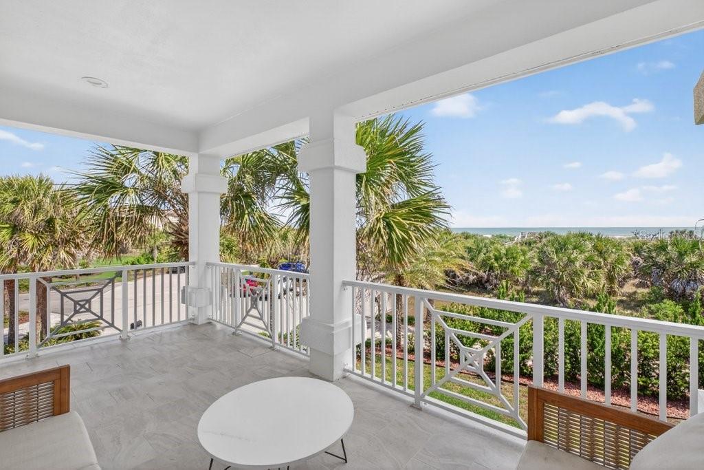 Image 72 of 94 For 6 Riviera Place