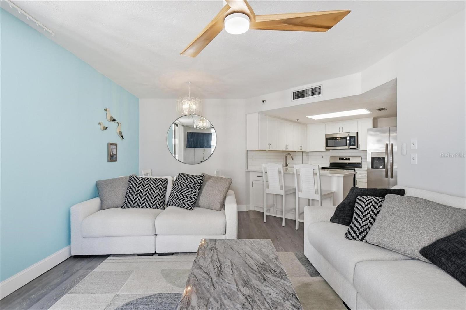 Image 12 of 53 For 3023 Atlantic Avenue 903