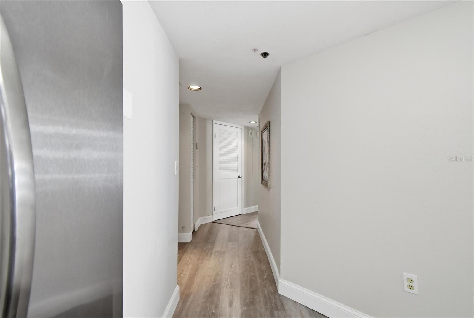 Image 21 of 53 For 3023 Atlantic Avenue 903