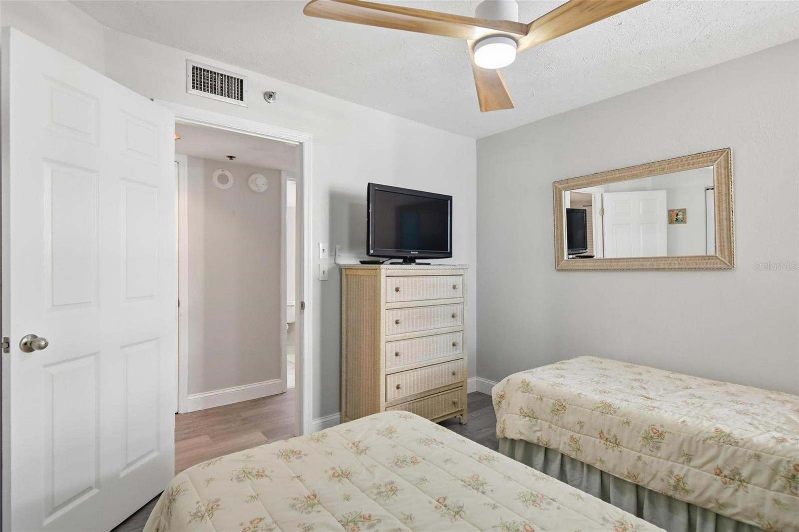 Image 26 of 53 For 3023 Atlantic Avenue 903